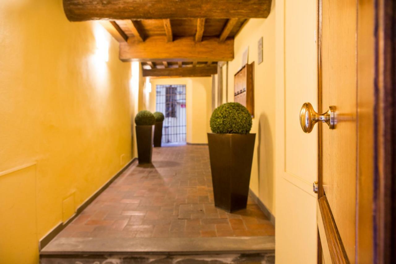 Art Apartment Vicolo Del Panico Florenţa Exterior foto