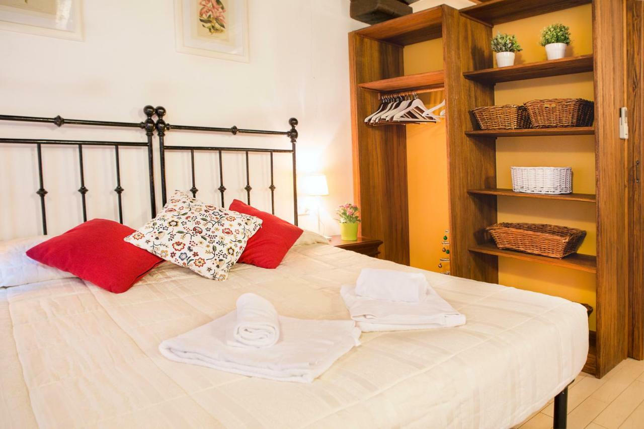 Art Apartment Vicolo Del Panico Florenţa Exterior foto
