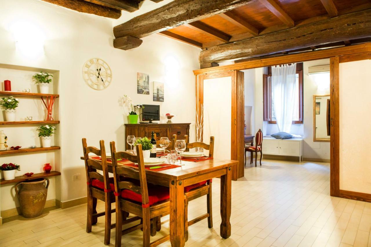 Art Apartment Vicolo Del Panico Florenţa Exterior foto